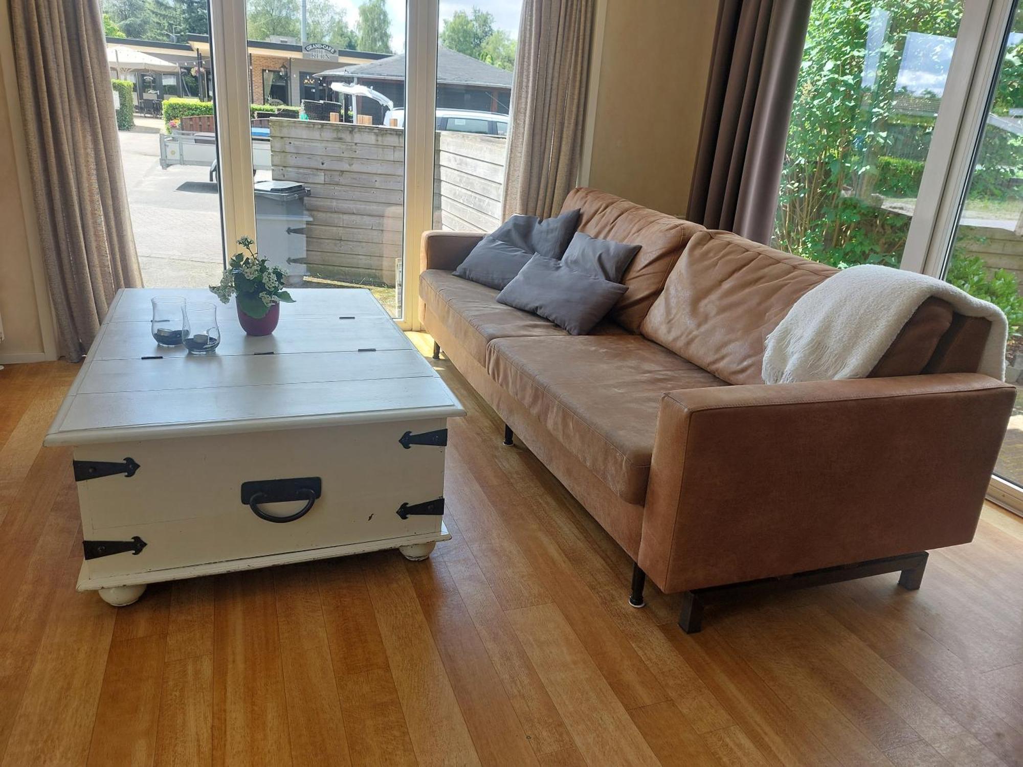 Ruim Familie Chalet Tot 4 Personen Op De Veluwe Bungalowpark De Kern プッテン エクステリア 写真
